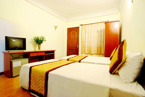 Grand 2 Hotel